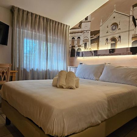 Hotel Cladan Assisi Eksteriør bilde